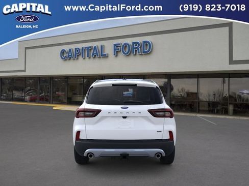 New 2025 Ford Escape SE w/ PHEV Premium Package FWD image 5