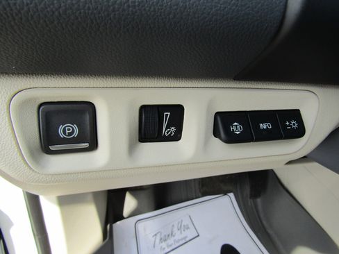 Used 2023 GMC Acadia Denali w/ Denali Ultimate Package image 24