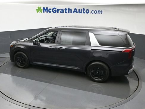 Used 2026 Kia Carnival LX FWD image 20