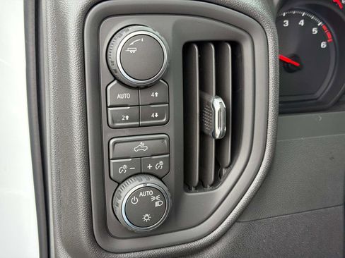 New 2026 Chevrolet Silverado 1500 Custom Trail Boss AWD/4WD image 5