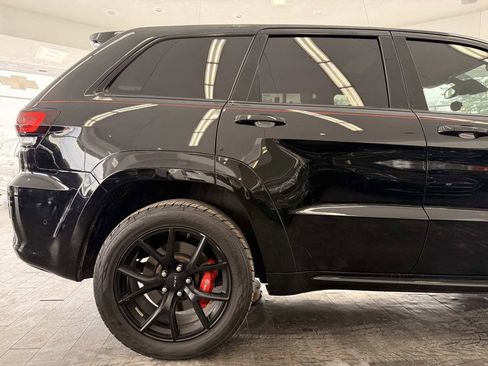 Used 2020 Jeep Grand Cherokee SRT image 8