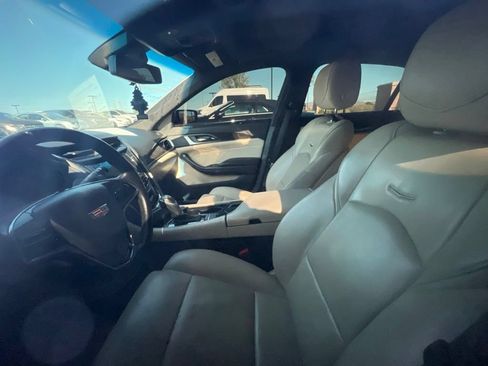 Used 2019 Cadillac CTS Luxury RWD image 9