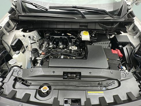 Used 2024 Nissan Pathfinder S AWD/4WD image 22