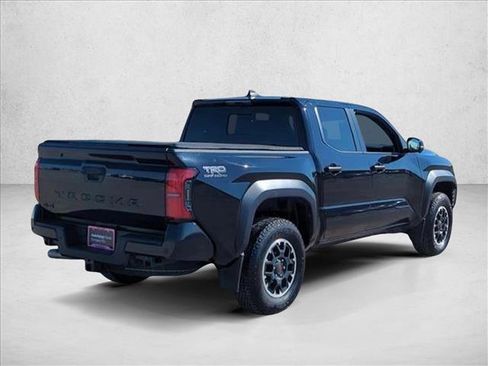 Used 2024 Toyota Tacoma TRD Off-Road image 6