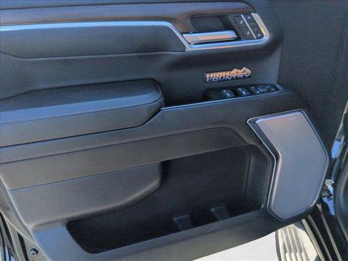 Certified 2024 Chevrolet Silverado 1500 High Country w/ Technology Package AWD/4WD image 11