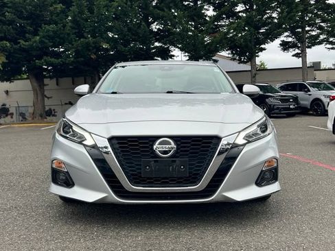 Used 2019 Nissan Altima 2.5 SL FWD image 4