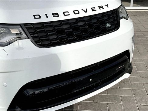 Used 2023 Land Rover Discovery S R-Dynamic image 30