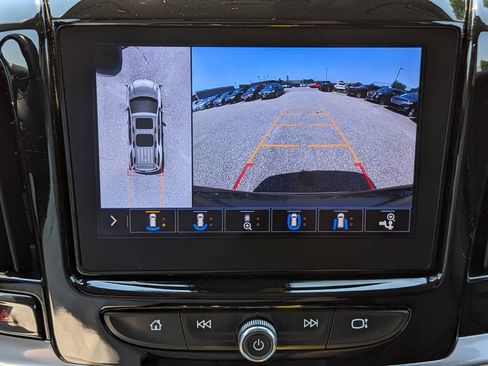 Used 2020 Chevrolet Traverse Premier AWD/4WD image 21