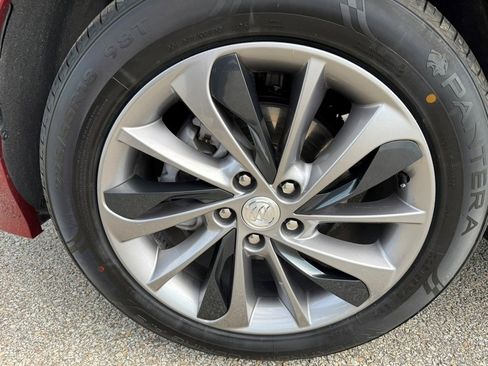 Certified 2022 Buick Encore GX Select w/ Sport Touring Package image 12