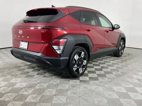 Used 2025 Hyundai Kona SEL FWD image 9