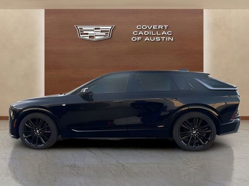 New 2026 Cadillac Lyriq V w/ Exterior Carbon Fiber Package image 5
