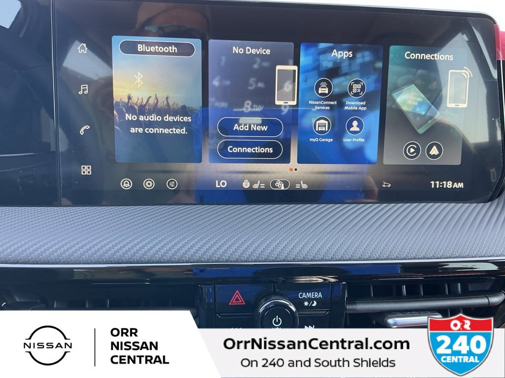 Used 2026 Nissan Kicks SR w/ SR Premium Package FWD image 23