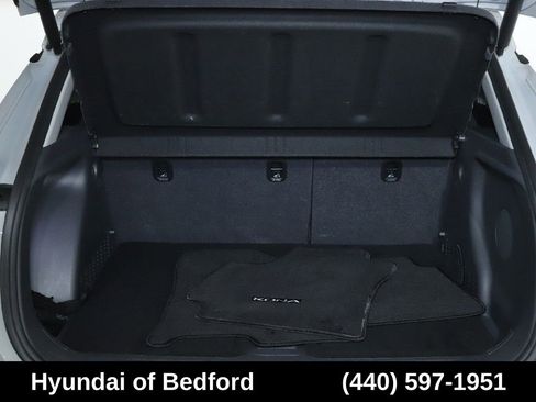Used 2024 Hyundai Kona Limited AWD/4WD image 33