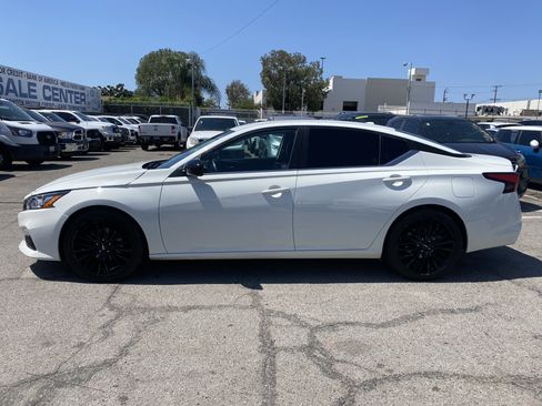 Used 2020 Nissan Altima 2.5 SR FWD image 7