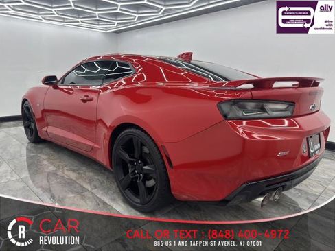 Used 2017 Chevrolet Camaro SS image 4