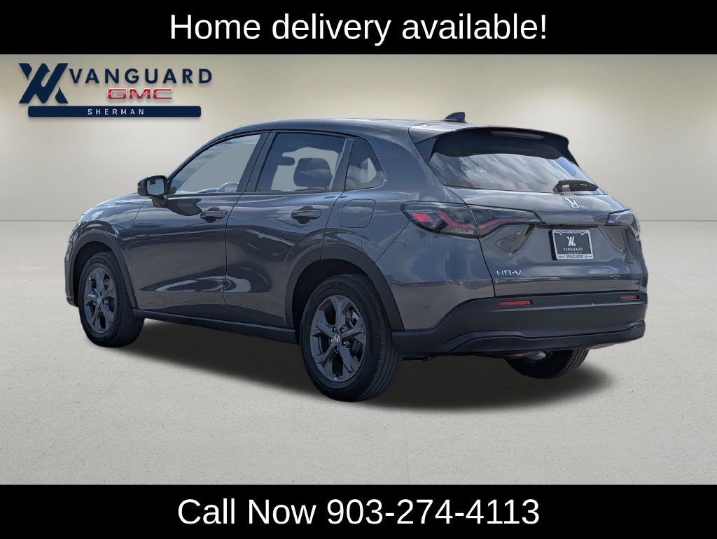 Used 2027 Honda HR-V LX image 4