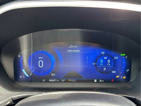 Used 2020 Ford Escape Titanium w/ Titanium Premium Package 2.0 FWD image 26
