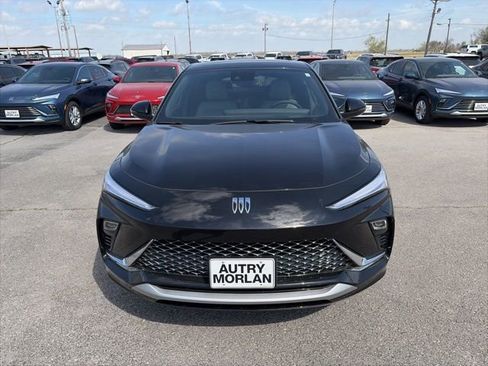 New 2026 Buick Envista Avenir FWD image 9
