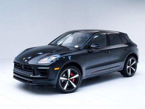 New 2026 Porsche Macan S image 1