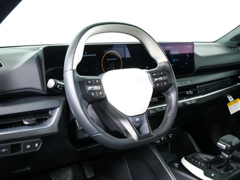 Used 2025 Kia K4 GT-Line w/ GT-Line Sunroof Package FWD image 4