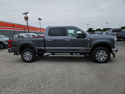 New 2026 Ford F250 Lariat AWD/4WD image 14