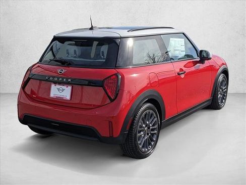 Used 2026 MINI Cooper 2-Door Hardtop FWD image 2