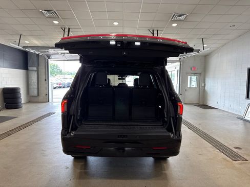 Used 2025 Lincoln Navigator Reserve w/ Jet Appearance Package AWD/4WD image 17