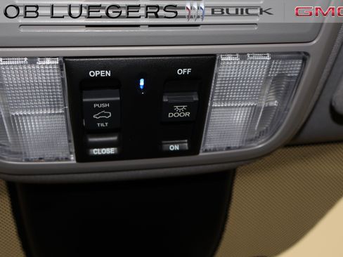 Used 2023 Honda Odyssey EX-L image 30