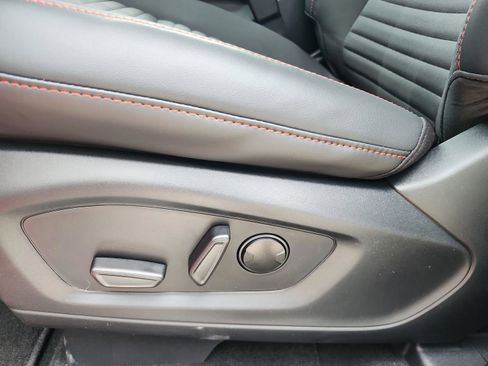 New 2026 Ford Explorer ST-Line image 13