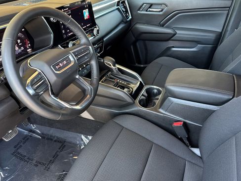 Certified 2025 GMC Canyon Elevation RWD image 10
