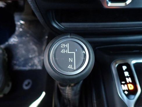 New 2025 Jeep Wrangler Sahara AWD/4WD image 22