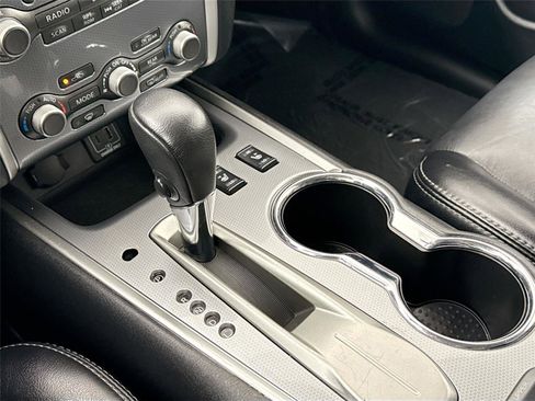 Used 2019 Nissan Pathfinder SL image 27