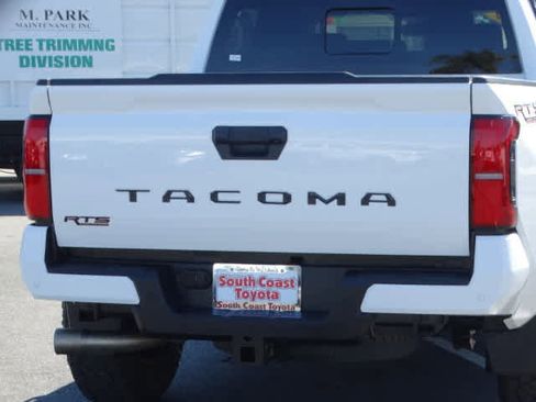 Used 2024 Toyota Tacoma SR5 image 16