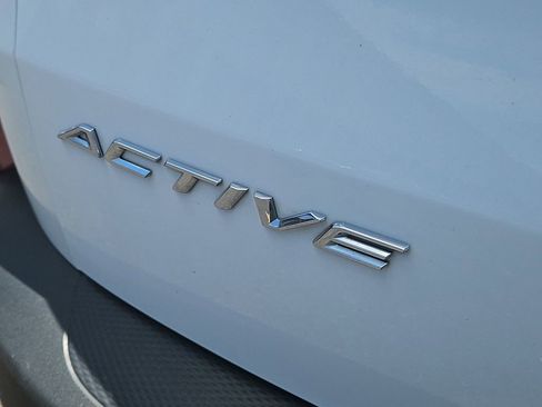 Used 2023 Ford Escape Active w/ Cold Weather Package FWD image 7