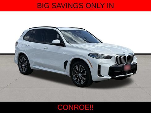 Used 2026 BMW X5 xDrive40i AWD/4WD image 3