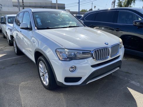 Used 2017 BMW X3 xDrive28i AWD/4WD image 7