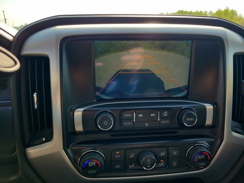 Used 2015 GMC Sierra 1500 SLE w/ SLE Value Package AWD/4WD image 26