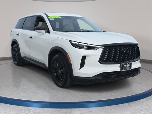 Used 2024 INFINITI QX60 Pure w/ Cargo Package image 4