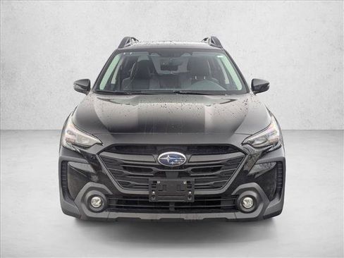 Certified 2025 Subaru Outback Onyx Edition XT image 2