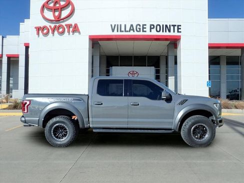 Used 2020 Ford F150 Raptor w/ Equipment Group 802A Luxury image 5