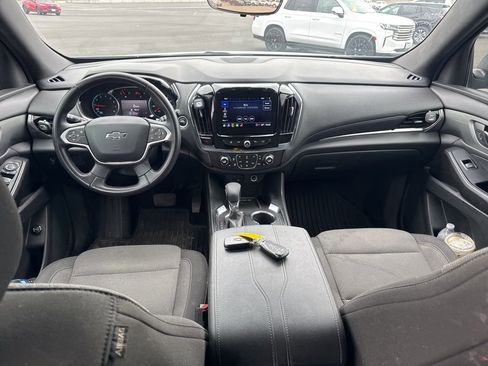 Certified 2023 Chevrolet Traverse LT FWD image 13