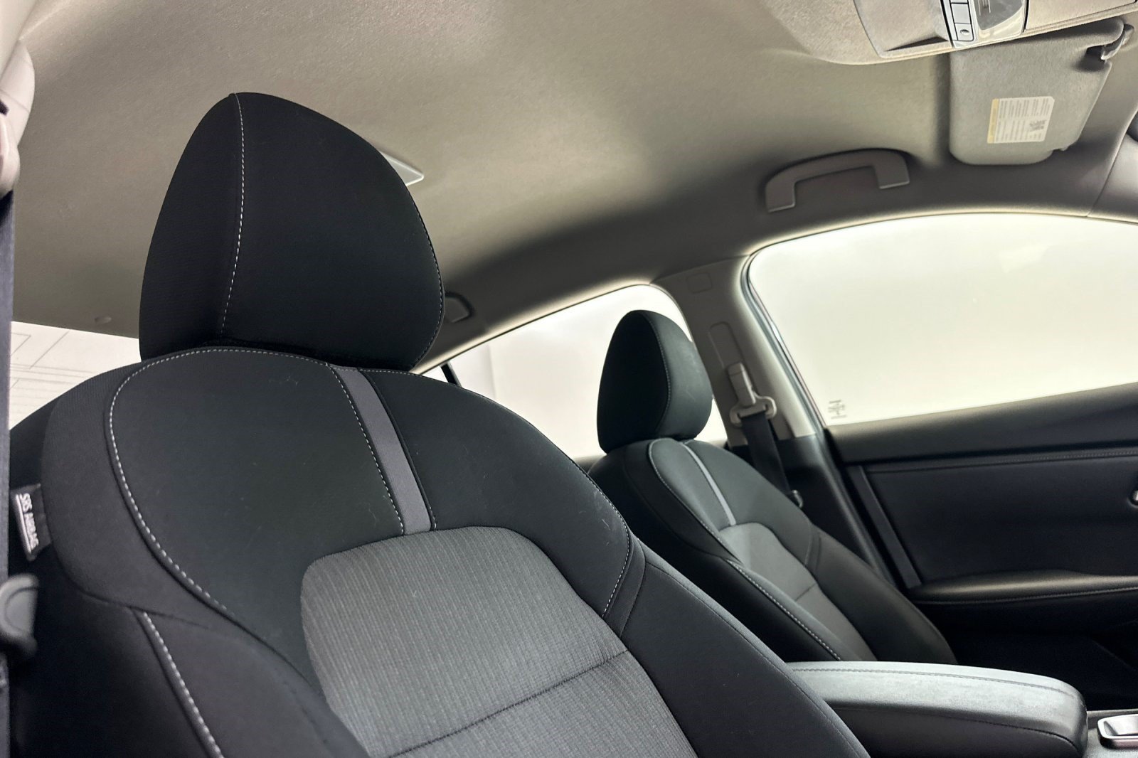 Used 2023 Nissan Sentra SV w/ All-Weather Package FWD image 29