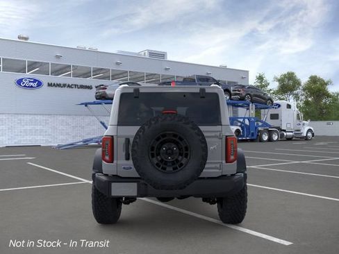 New 2026 Ford Bronco Outer Banks w/ Sasquatch Package AWD/4WD image 5