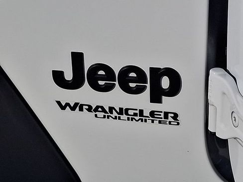 Used 2021 Jeep Wrangler Unlimited Sport AWD/4WD image 30