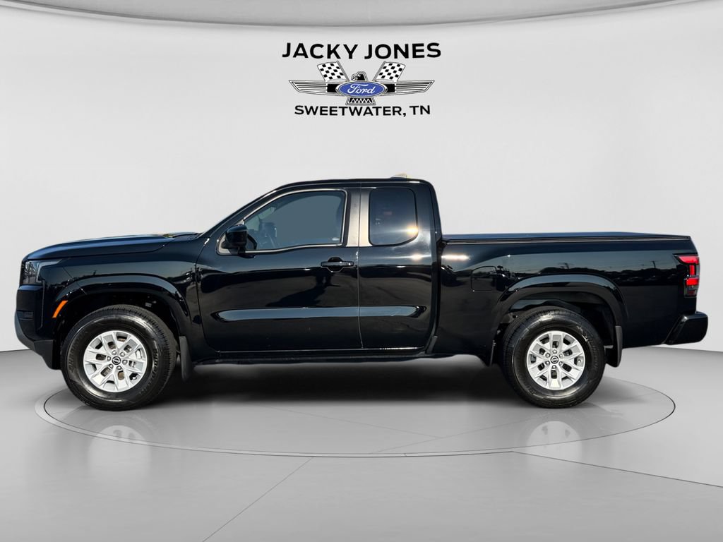 Used 2024 Nissan Frontier SV w/ Technology Package RWD image 2