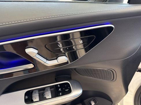 New 2026 Mercedes-Benz GLC 300 image 10