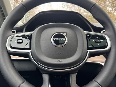 New 2026 Volvo XC90 B5 Plus w/ Protection Package AWD/4WD image 22