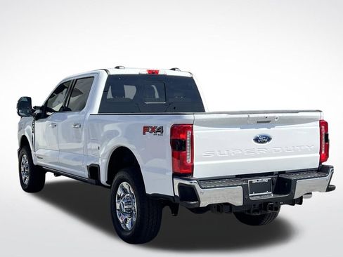 New 2025 Ford F350 Lariat w/ Lariat Ultimate Package image 17