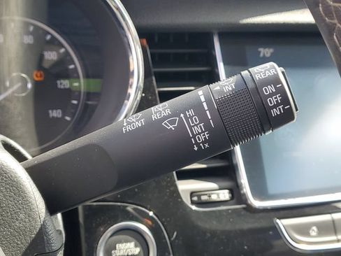 Used 2021 Buick Encore Preferred FWD image 18