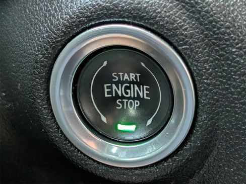 Used 2022 Chevrolet Silverado 1500 RST image 25